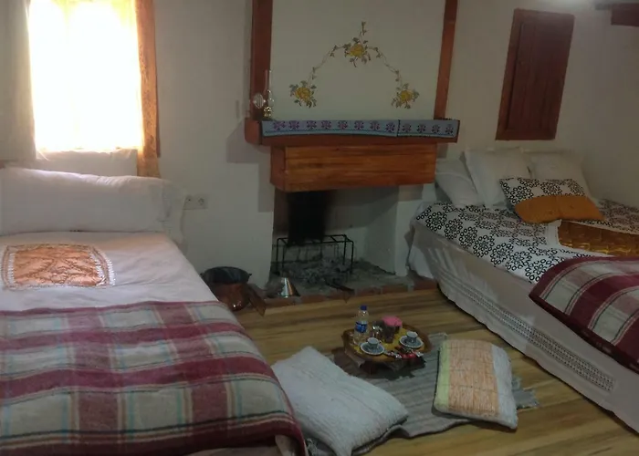 Sato Koeyevi-selendi * Selendi