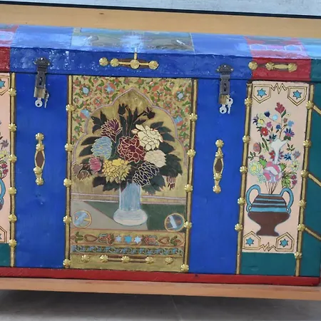 Hotel Sato Koeyevi-selendi *