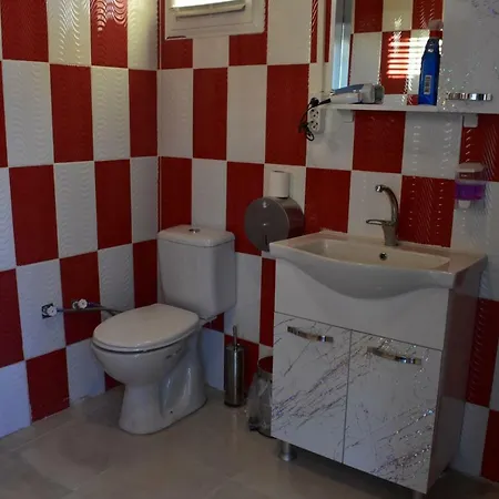 Sato Koeyevi-selendi Hotel *