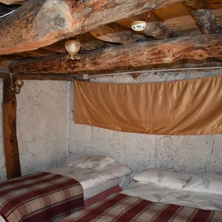 Sato Koeyevi-selendi Selendi