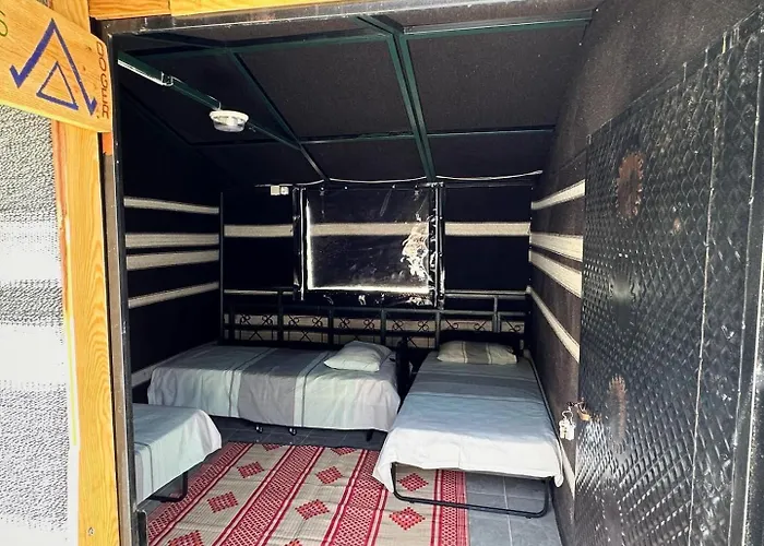 Sato Koeyevi-selendi Szálloda Selendi